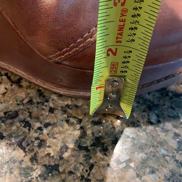 Steve madden zip up back sz 6 leather shoe price now firm - Picture 9 of 13